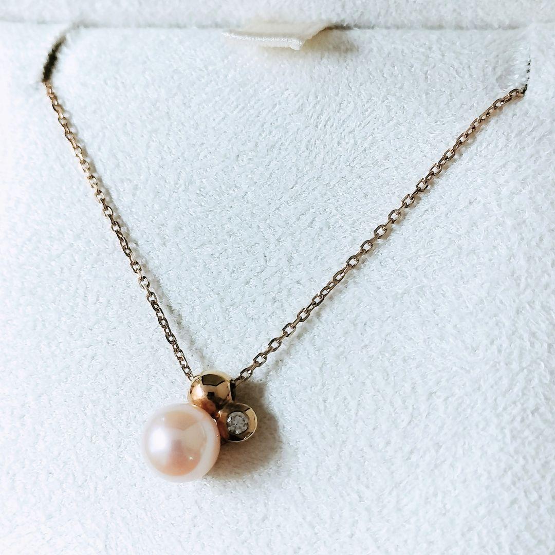 Mikimoto Perlezza necklace with 6mm Akoya pearls and diamonds on 18K yellow gold chain, 40 cm length