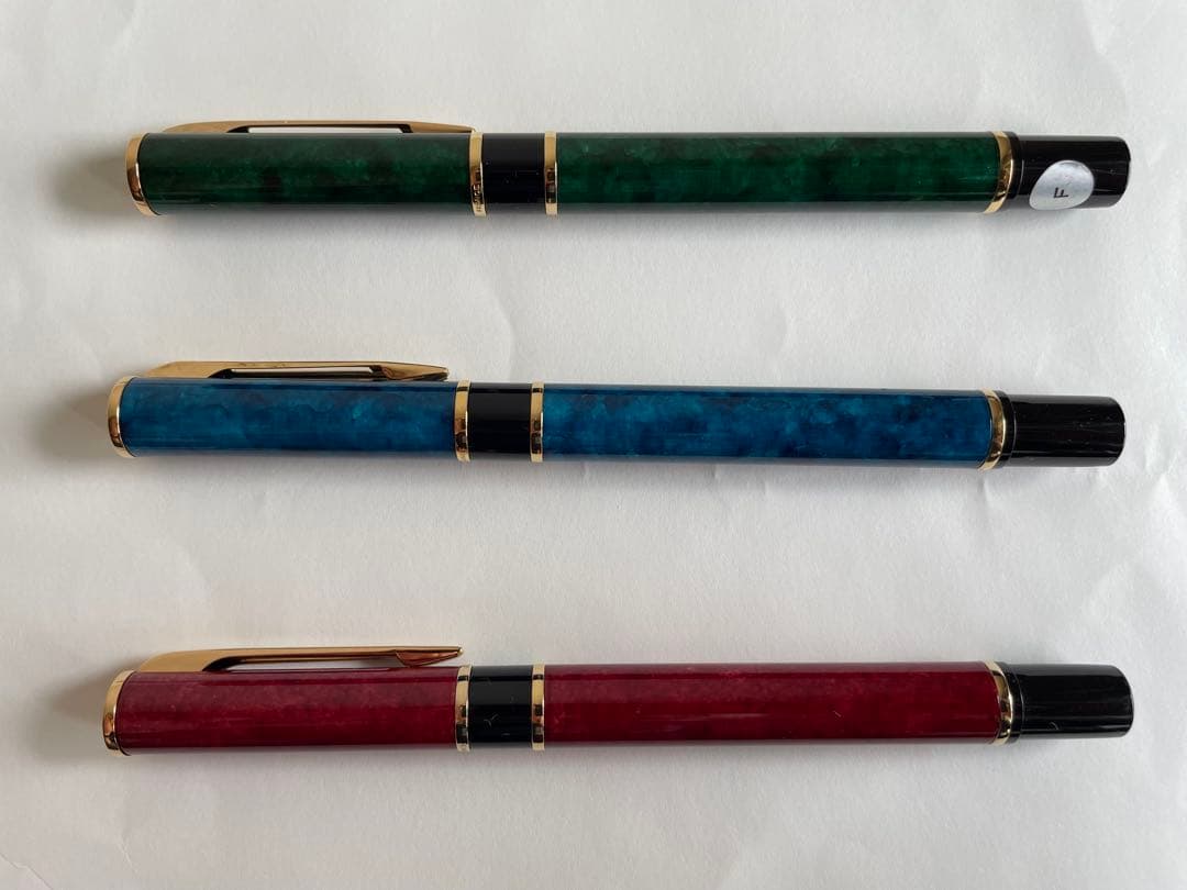 Waterman L'Oreal Paris fountain pen set with green, blue, and red marble finishes length 13 cm