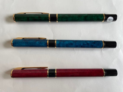 Waterman L'Oreal Paris fountain pen set with green, blue, and red marble finishes length 13 cm