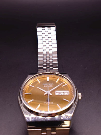 SEIKO 7546-700C Quartz Men's Watch — Japanese