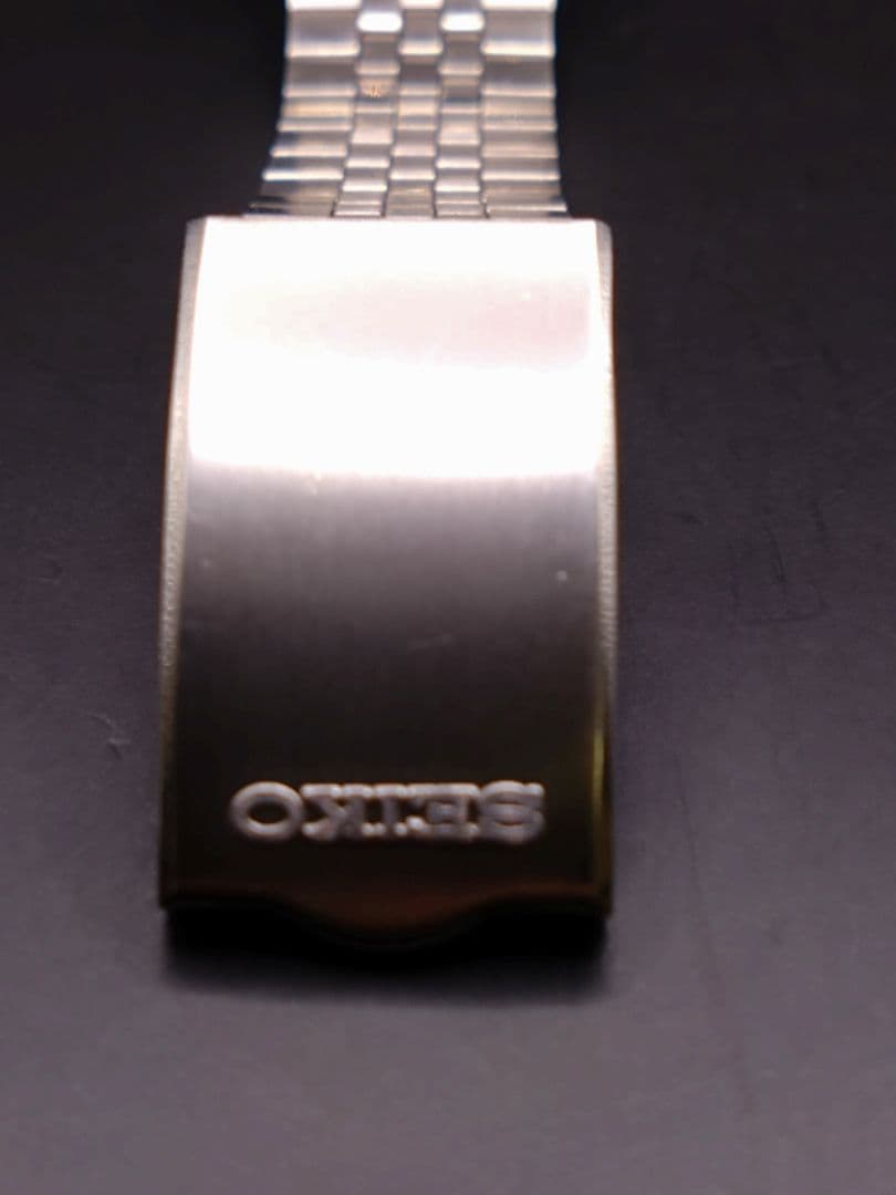 SEIKO 7546-700C Quartz Men's Watch — Japanese