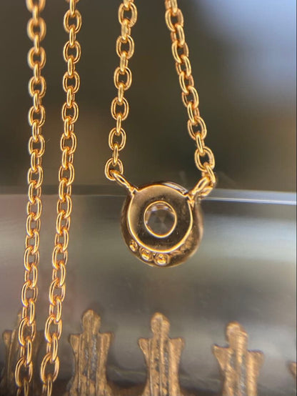 AGETE K18 yellow gold necklace with 0.03 ct rose cut diamond and milgrain detailing on a delicate chain