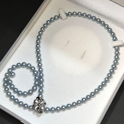 CACHER Teiri-Akoya pearl necklace with 7.5mm pearls on a 65cm silver chain weighing 50 grams