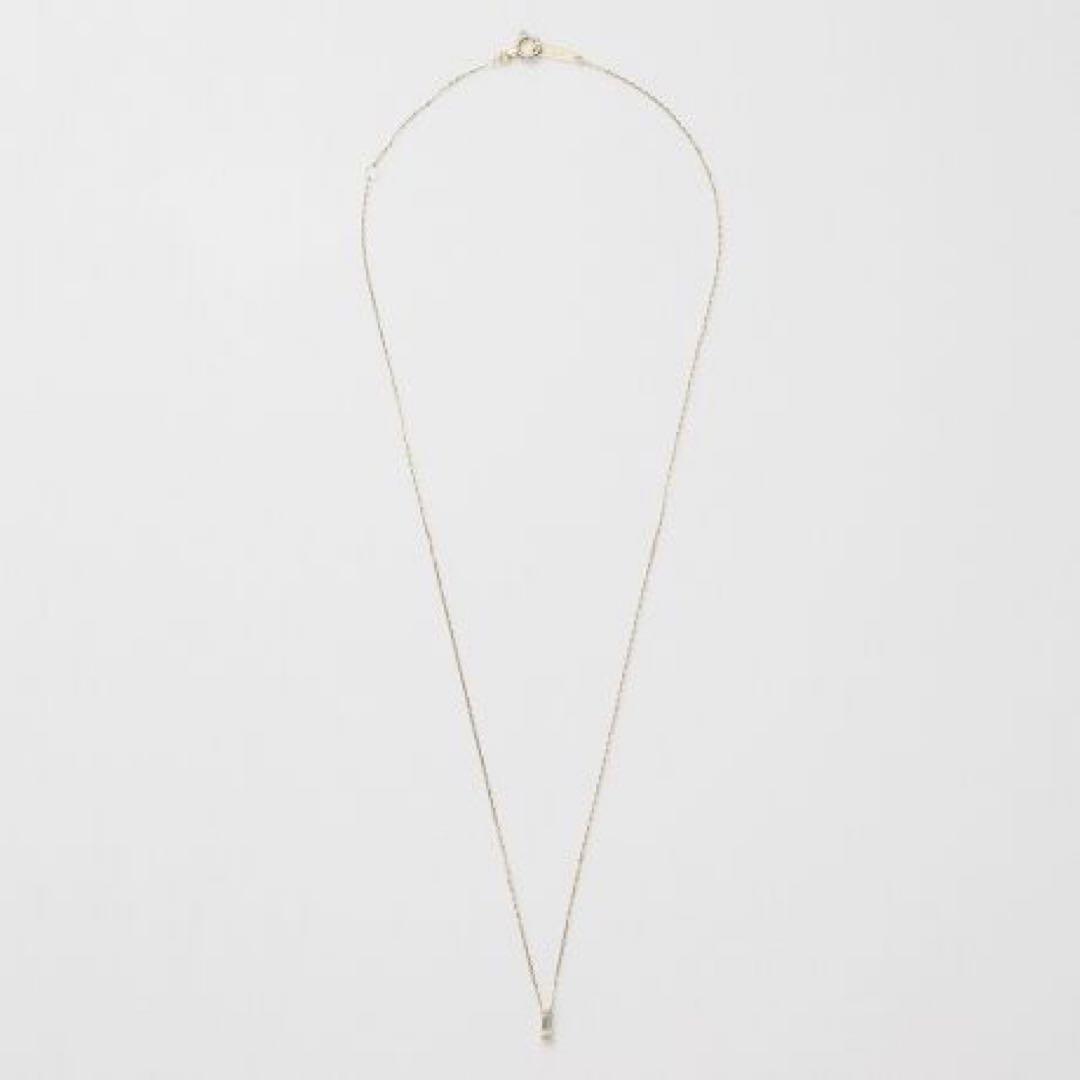 Agete K10 gold necklace with tapered baguette cut diamonds, 39cm length, and delicate pendant