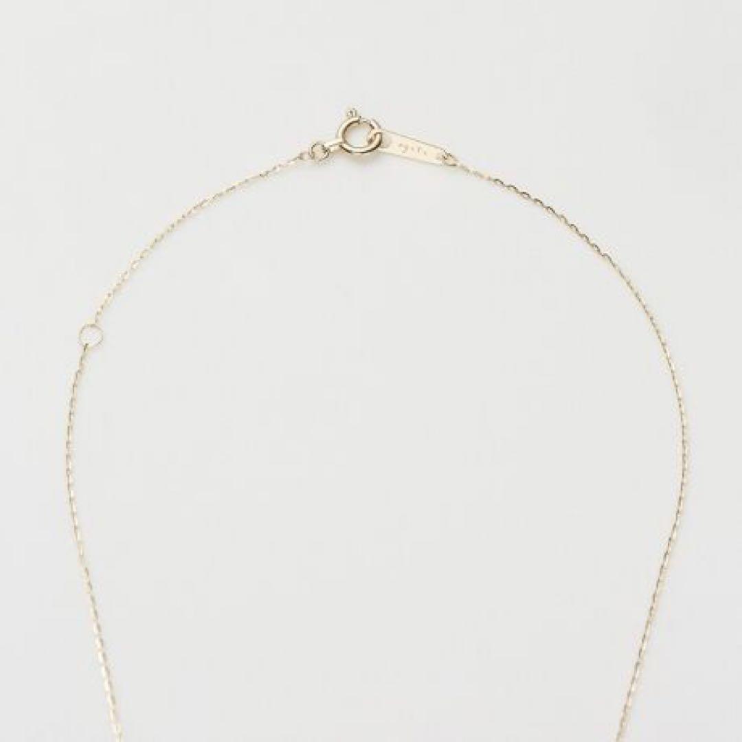 Agete K10 gold necklace with tapered baguette cut diamonds, 39cm length, and delicate pendant