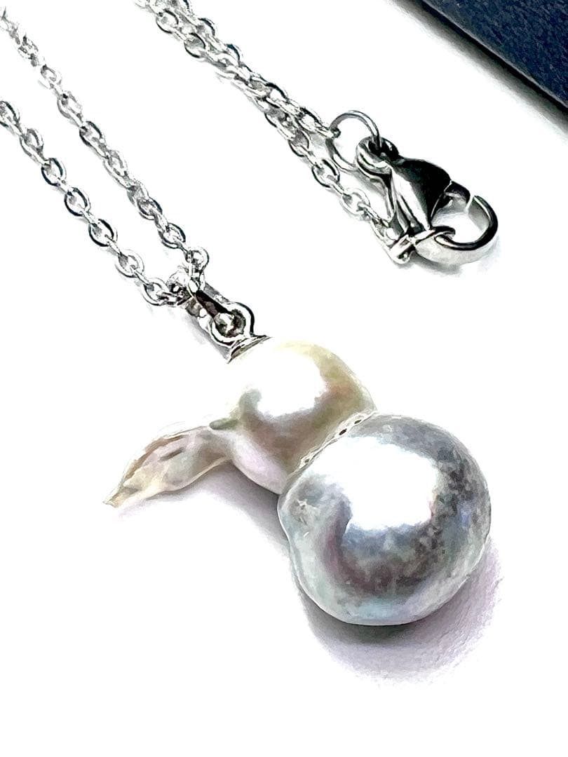 Akoya pearl necklace with natural blue twin baroque pearls on a silver 925 clasp and stainless steel chain
