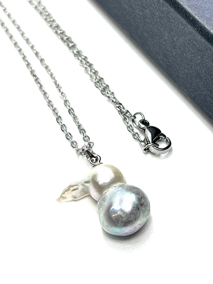 Akoya pearl necklace with natural blue twin baroque pearls on a silver 925 clasp and stainless steel chain