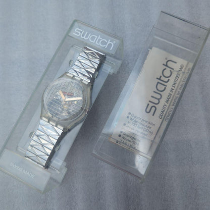 swatch GK186 Quartz Men's — Japanese