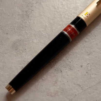 PILOT Super-200 vintage fountain pen with 14K manifold, classic design from Collection整理