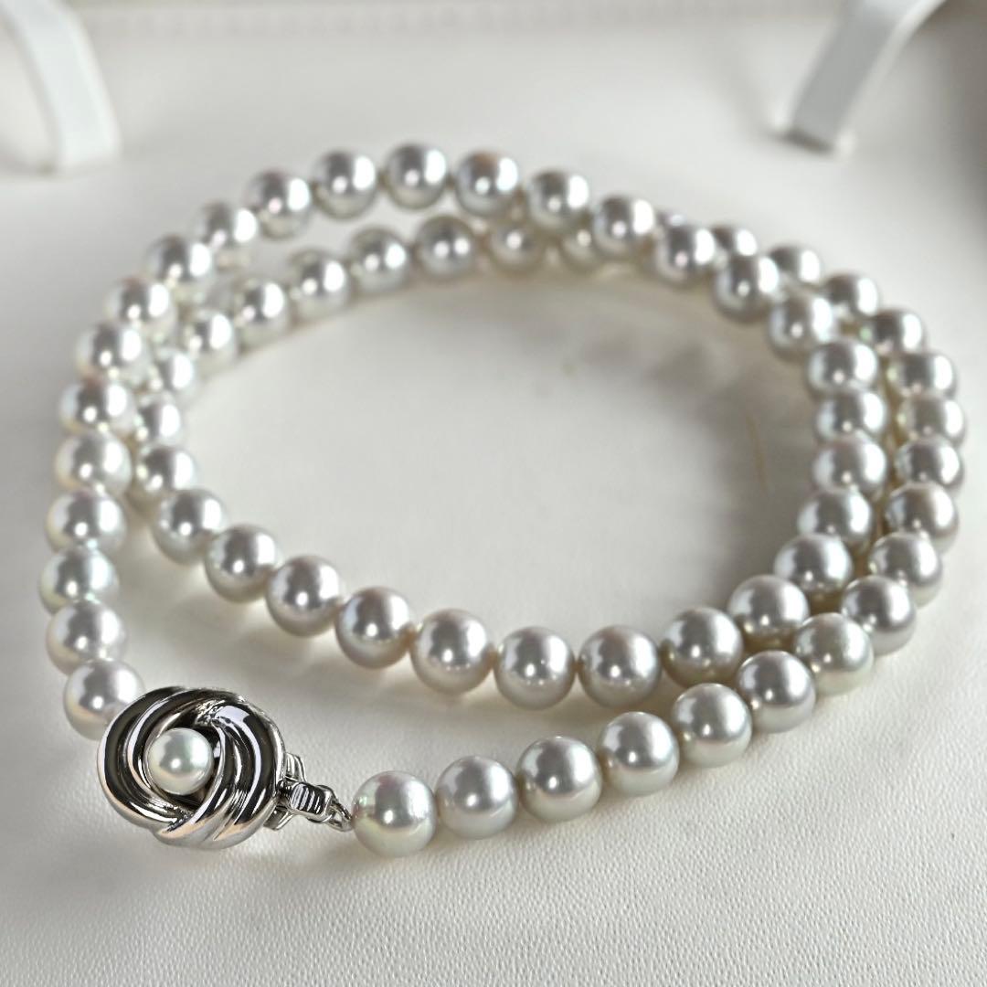 Takatsuki Akoya pearl necklace featuring 6.7mm round pearls on a 42cm silver tone strand with silver clasp