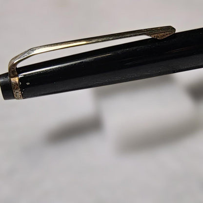 Rare Showa Retro Pilot Elite Short Ballpoint Pen model 62281 with sleek black design