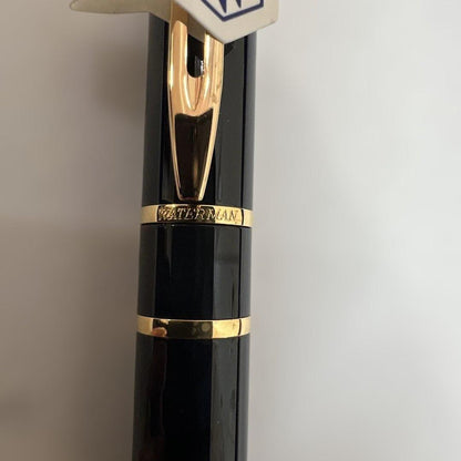Unused WATERMAN fountain pen with fine nib and included cartridge