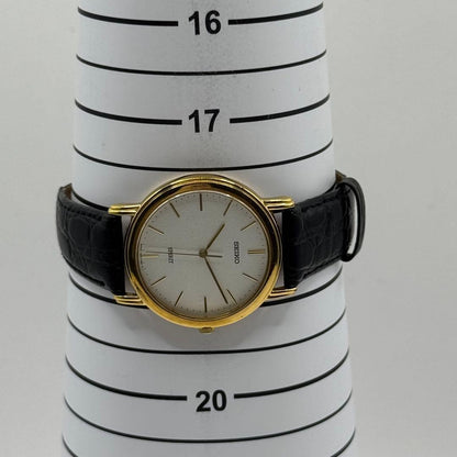 SEIKO 7N01-7080 Quartz Men's Watch — Japanese