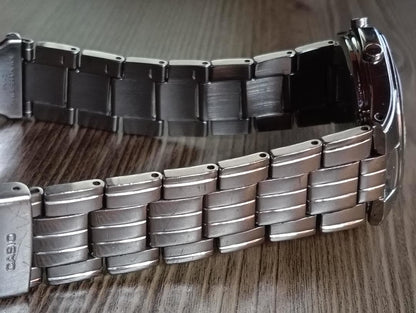 CASIO LCW-M200② Solar Men's Watch — Japanese