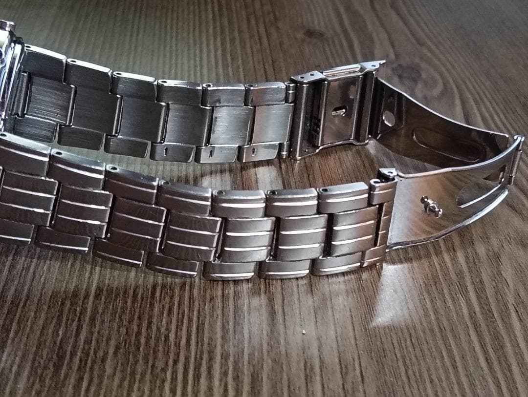 CASIO LCW-M200② Solar Men's Watch — Japanese