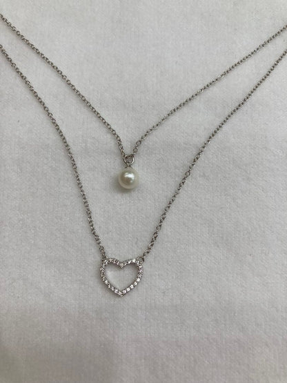 Akoya pearl pendant with 6mm round white-yellow pearl set in Silver 925 metal