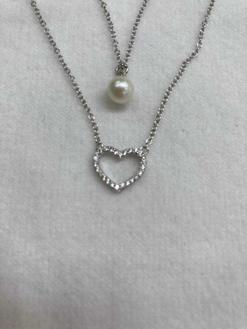 Akoya pearl pendant with 6mm round white-yellow pearl set in Silver 925 metal