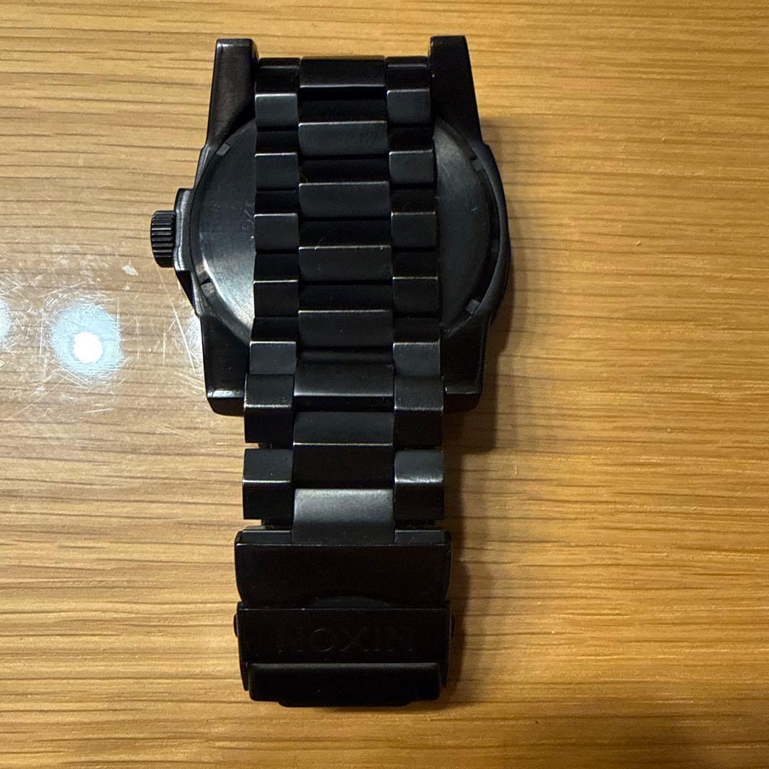 NIXON Series Analog Men's Watch — Japanese