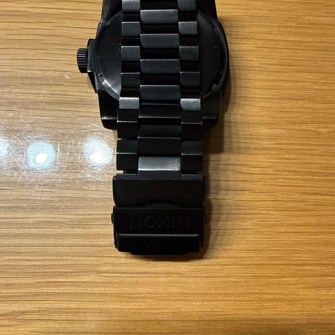 NIXON Series Analog Men's Watch — Japanese