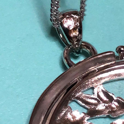 Mikimoto Pearl Magnifying Glass Necklace with pearl pendant and 77 cm adjustable silver chain