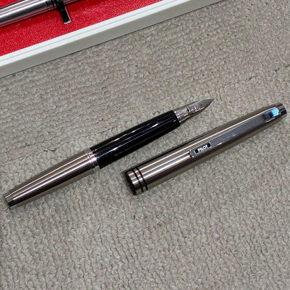 Pilot fountain pen and mechanical pencil set in silver and black with metal body and dedicated case