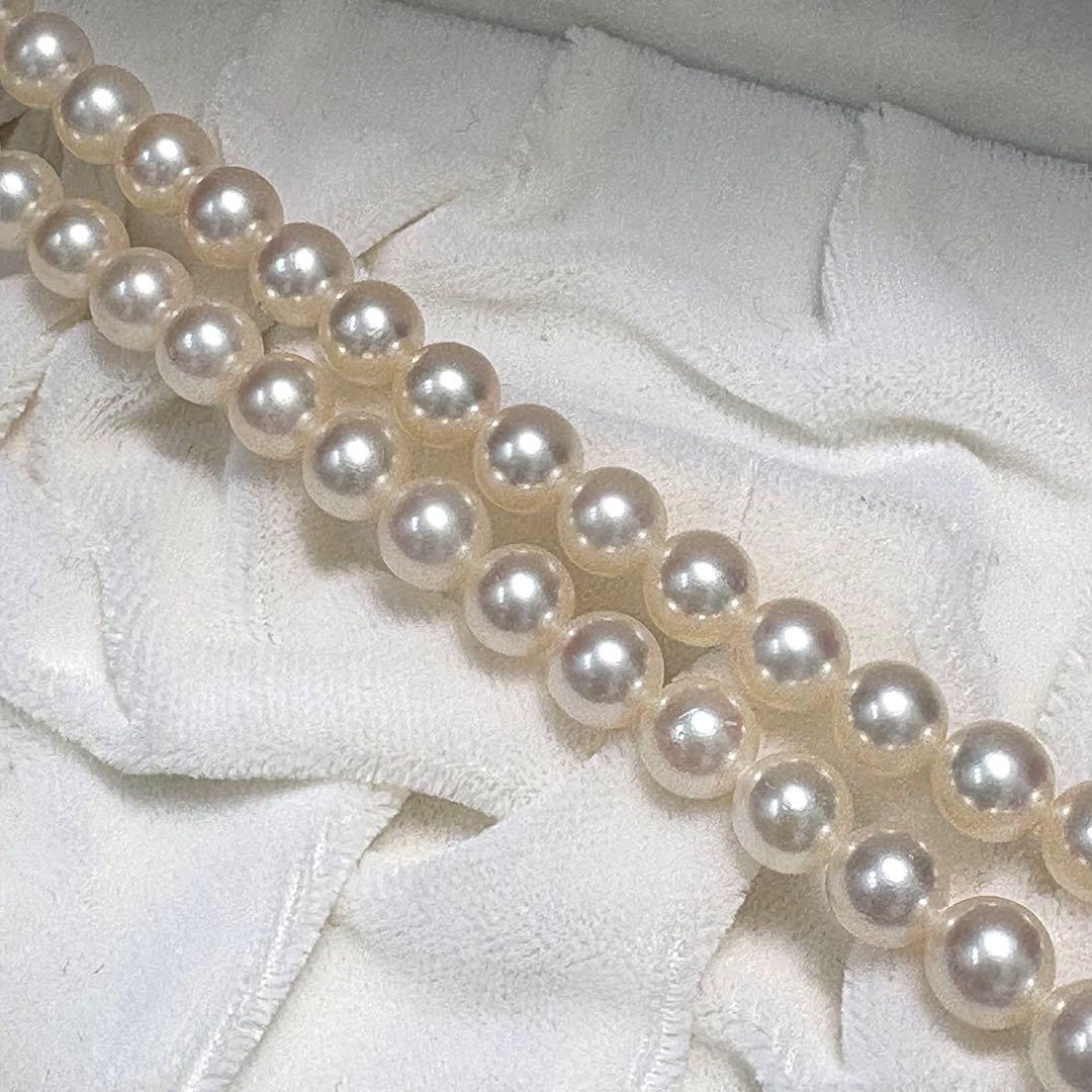 Tasaki Akoya Pearl Necklace featuring 7.5-8mm pearls with silver clasp, 43cm length