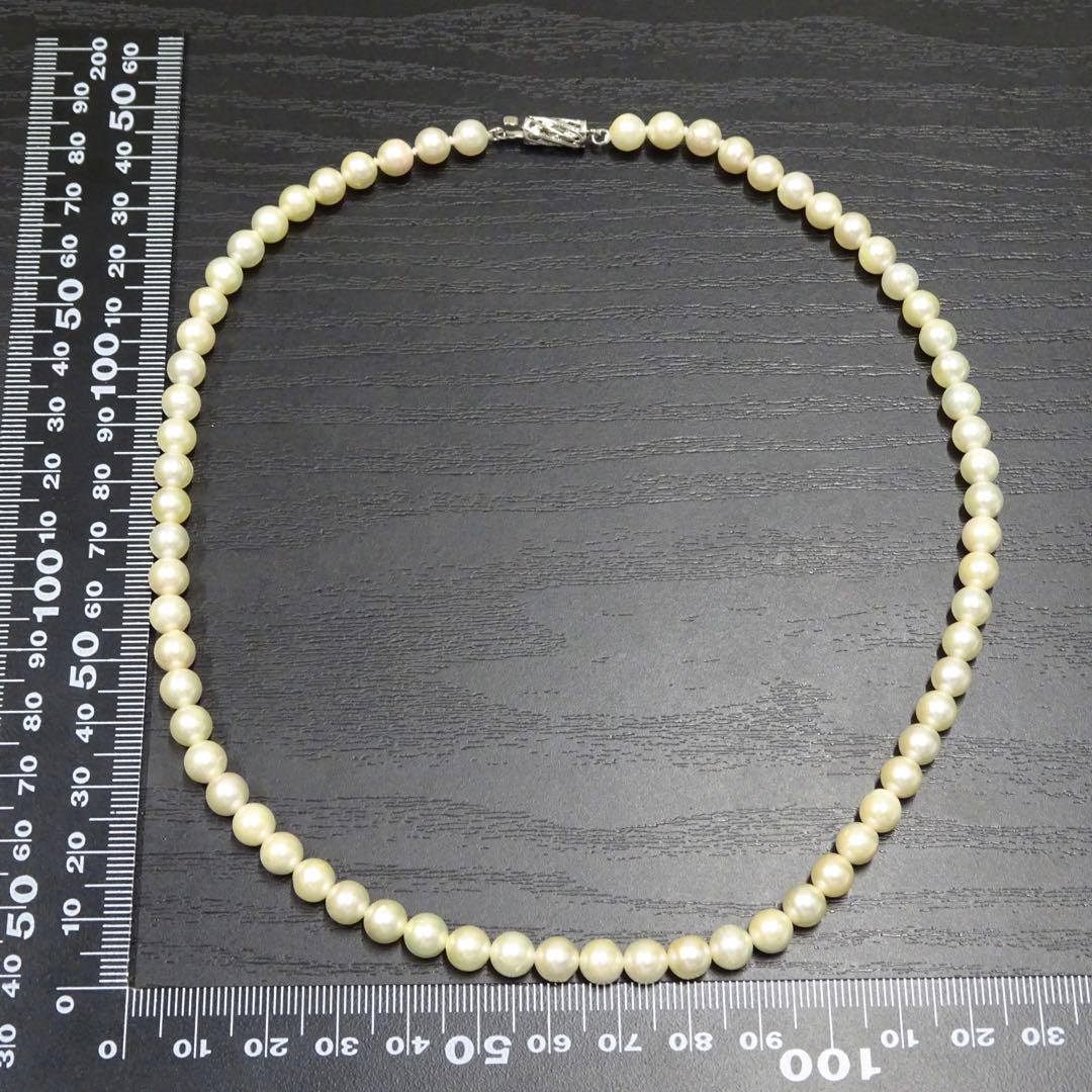 Akoya pearl necklace featuring 6.2mm genuine pearls on a 42cm strand