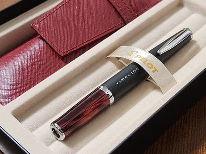 Red PILOT Z-GR-SBN pen with included case and instruction manual in new condition