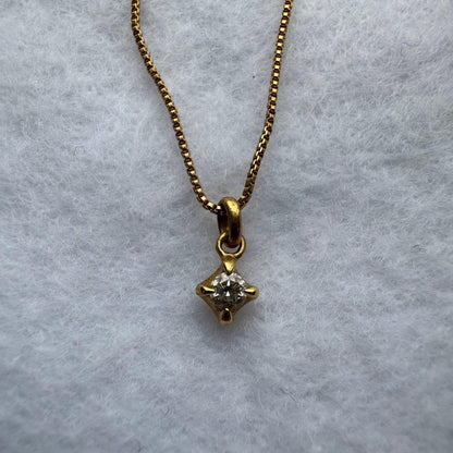 Agete K18 single diamond necklace with 0.05ct diamond and 42cm adjustable chain