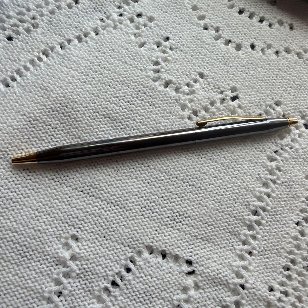 CROSS silver ballpoint pen set with metal body and leather case in original box