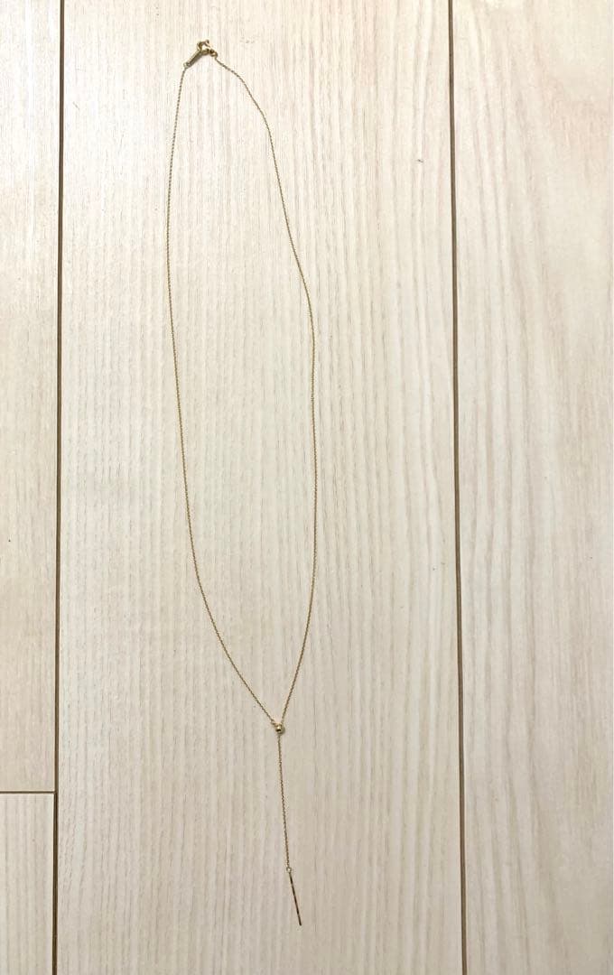 Tested-fitting Agate Y-shape necklace made of K10 gold with a 60cm chain length