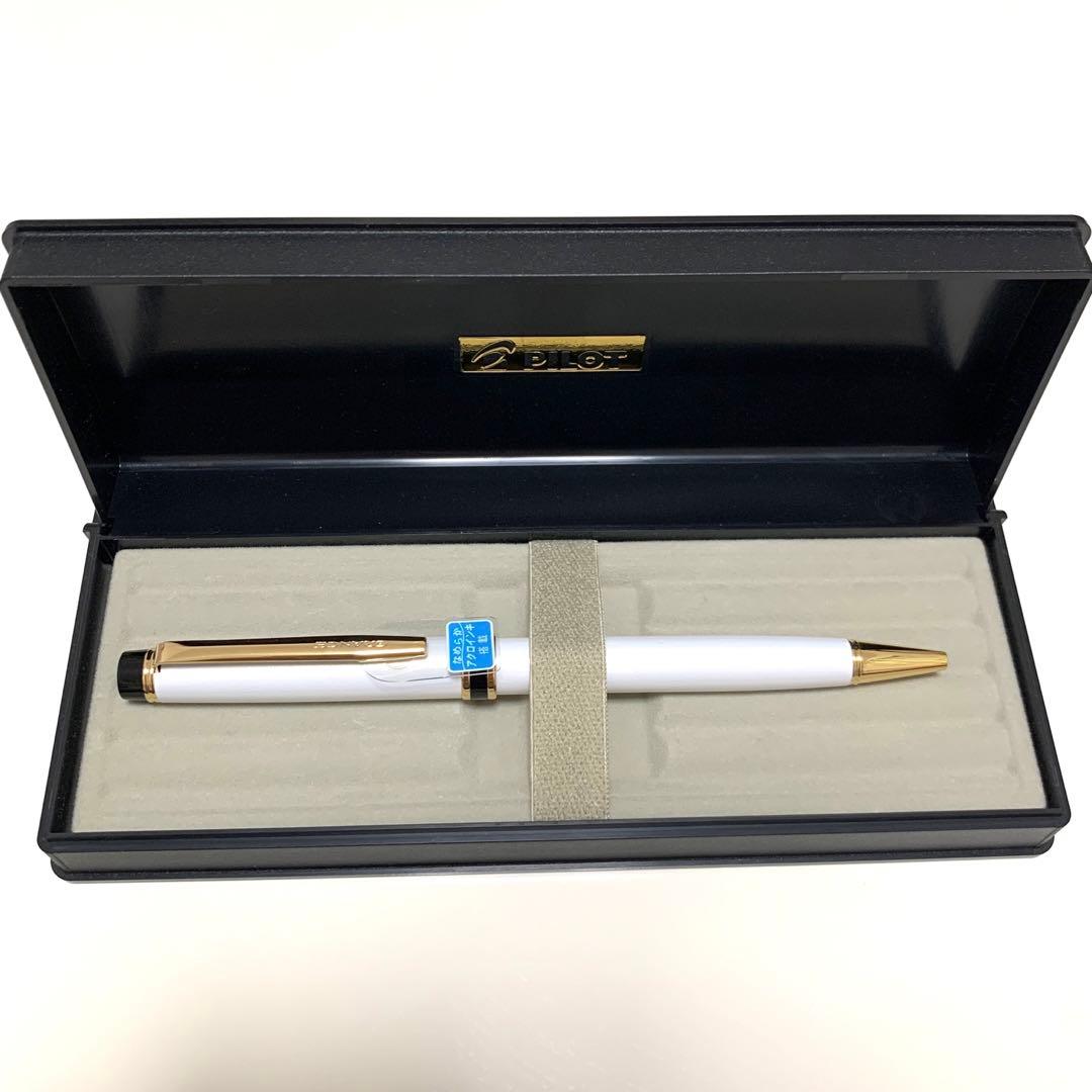 PILOT GRANCE BGRC-7SR Pearl White oil-based ballpoint pen with brass barrel and coating, 135mm length