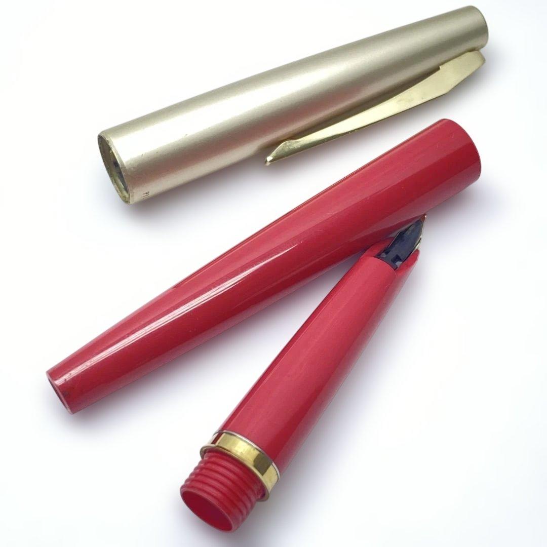 Pilot GL-18 fountain pen with 14K extra fine long tip in beautiful condition