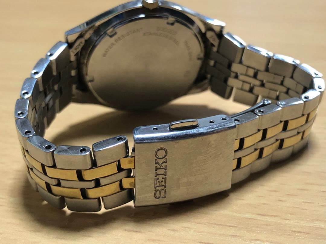 SEIKO 7N Series Quartz Men's Watch — Japanese