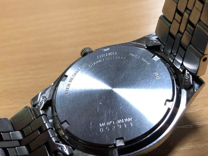 SEIKO 7N Series Quartz Men's Watch — Japanese