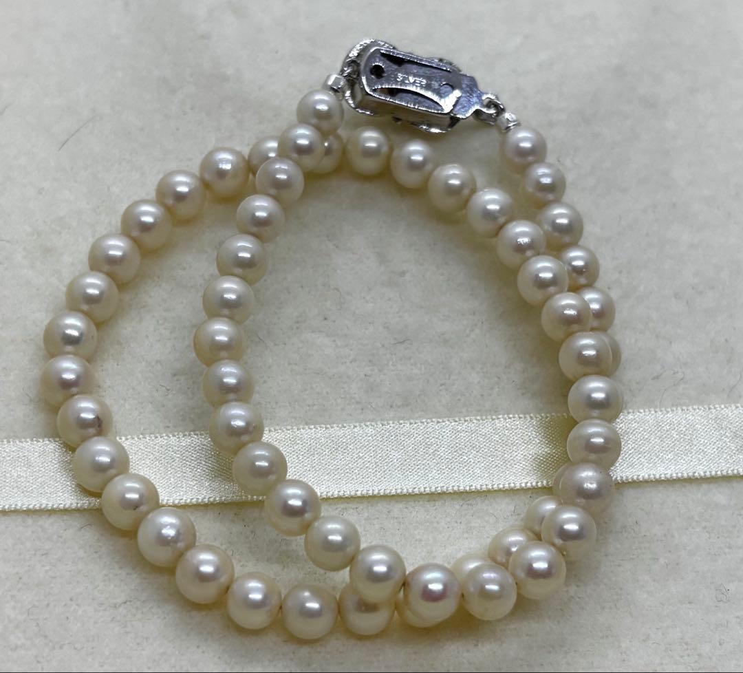 Akoya pearl necklace with 6-6.5 mm white pearls on a 40 cm strand