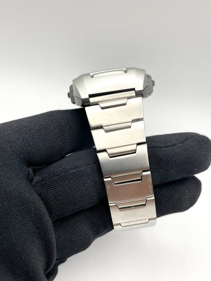 CASIO WRIST CAMERA Digital Men's Watch — Japanese