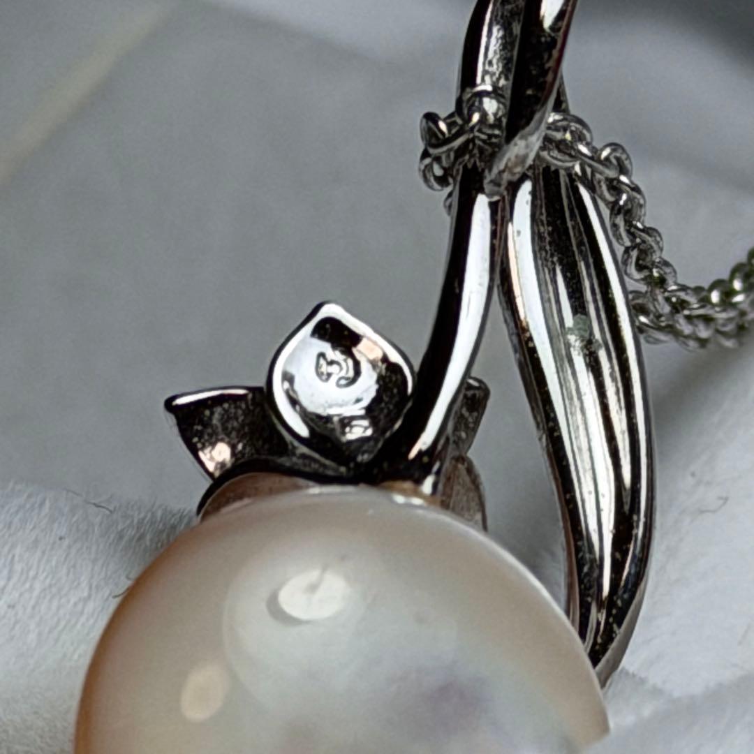 TASAKI Mape Pearl Necklace with 13.6mm real pearl on silver chain, 40cm length