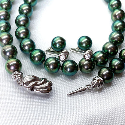 Akoya pearl necklace with peacock colored round pearls and K14WG cushion wire finish earrings with certificate and box