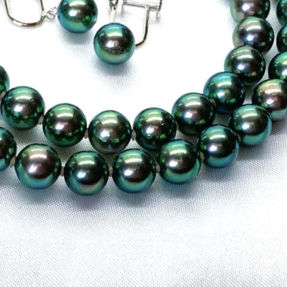 Akoya pearl necklace with peacock colored round pearls and K14WG cushion wire finish earrings with certificate and box