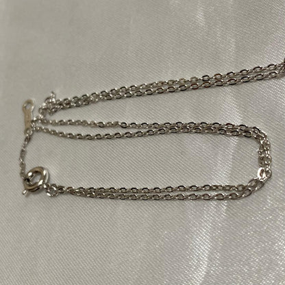 Mikimoto Akoya Pearl Leaf Necklace featuring 6mm pearls and a 1.2 x 2 cm leaf pendant on a 40.5 cm chain
