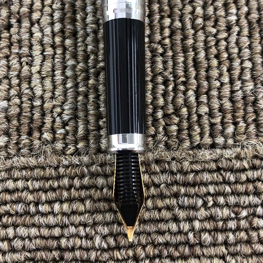 Cross Century II fountain pen with silver finish and converter filling mechanism