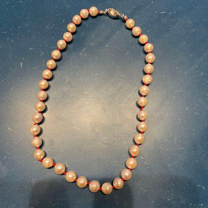 Red Akoya pearl baroque jewelry made in Japan featuring beautiful baroque-shaped pearls