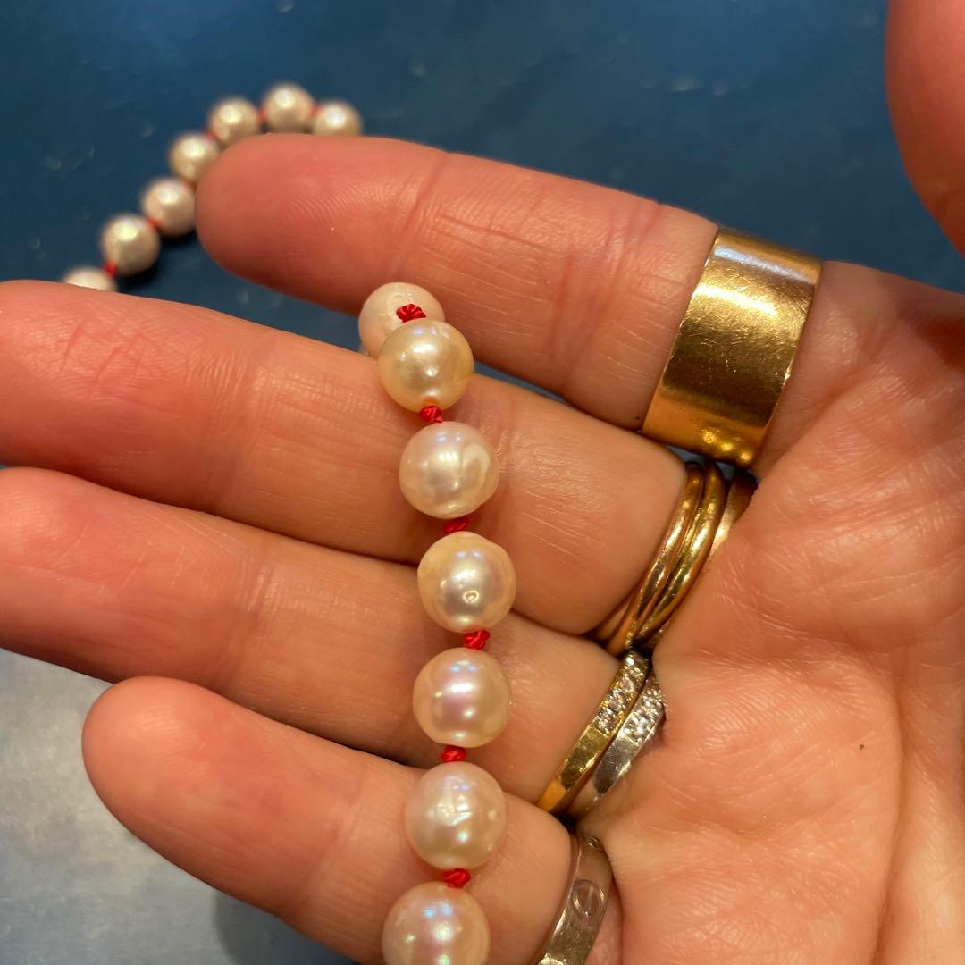 Red Akoya pearl baroque jewelry made in Japan featuring beautiful baroque-shaped pearls