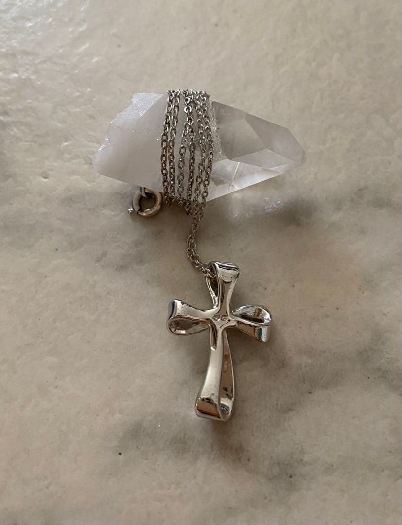 Mikimoto pearl necklace with 4-5mm pearls and cross motif pendant on a 39cm chain