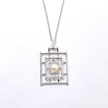 MIKIMOTO Pearl Square Necklace featuring 5.4mm pearls on a 40cm silver chain