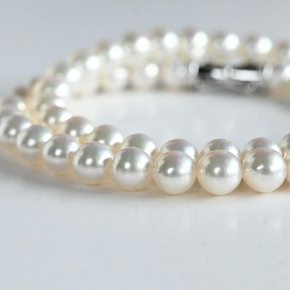 Highest grade Aurora Hanadama Tazaki Akoya pearl necklace with 7.5mm round pearls and silver clasp