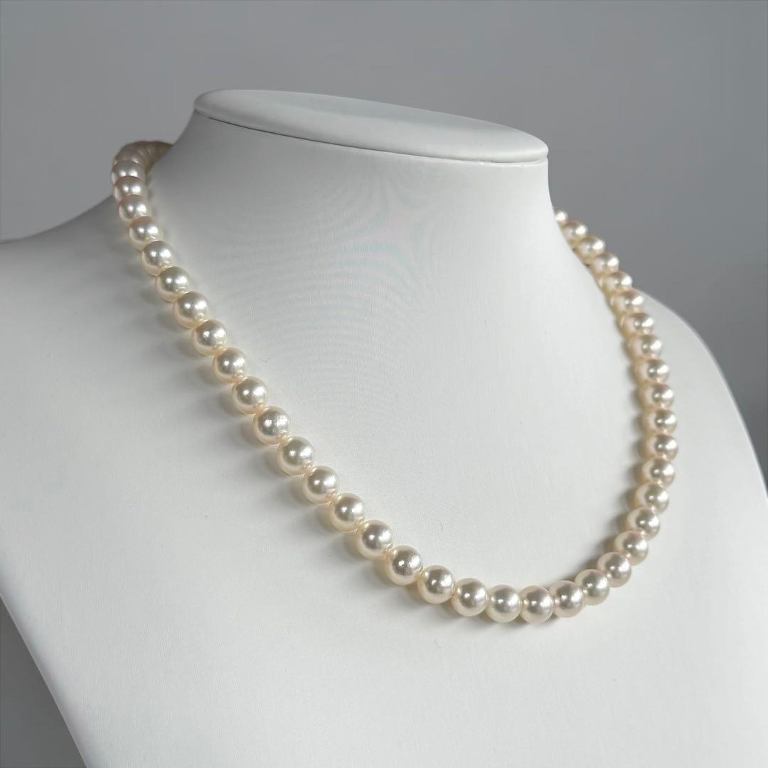 Highest grade Aurora Hanadama Tazaki Akoya pearl necklace with 7.5mm round pearls and silver clasp