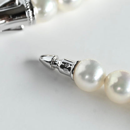 Highest grade Aurora Hanadama Tazaki Akoya pearl necklace with 7.5mm round pearls and silver clasp
