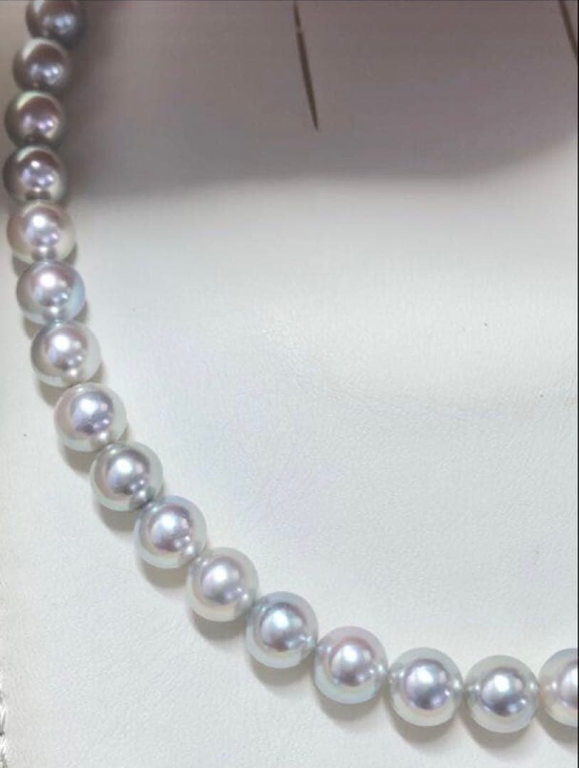 Akoya pearl necklace with light gray semi-round pearls sized 8.0-8.5mm, approximately 39cm long with certification